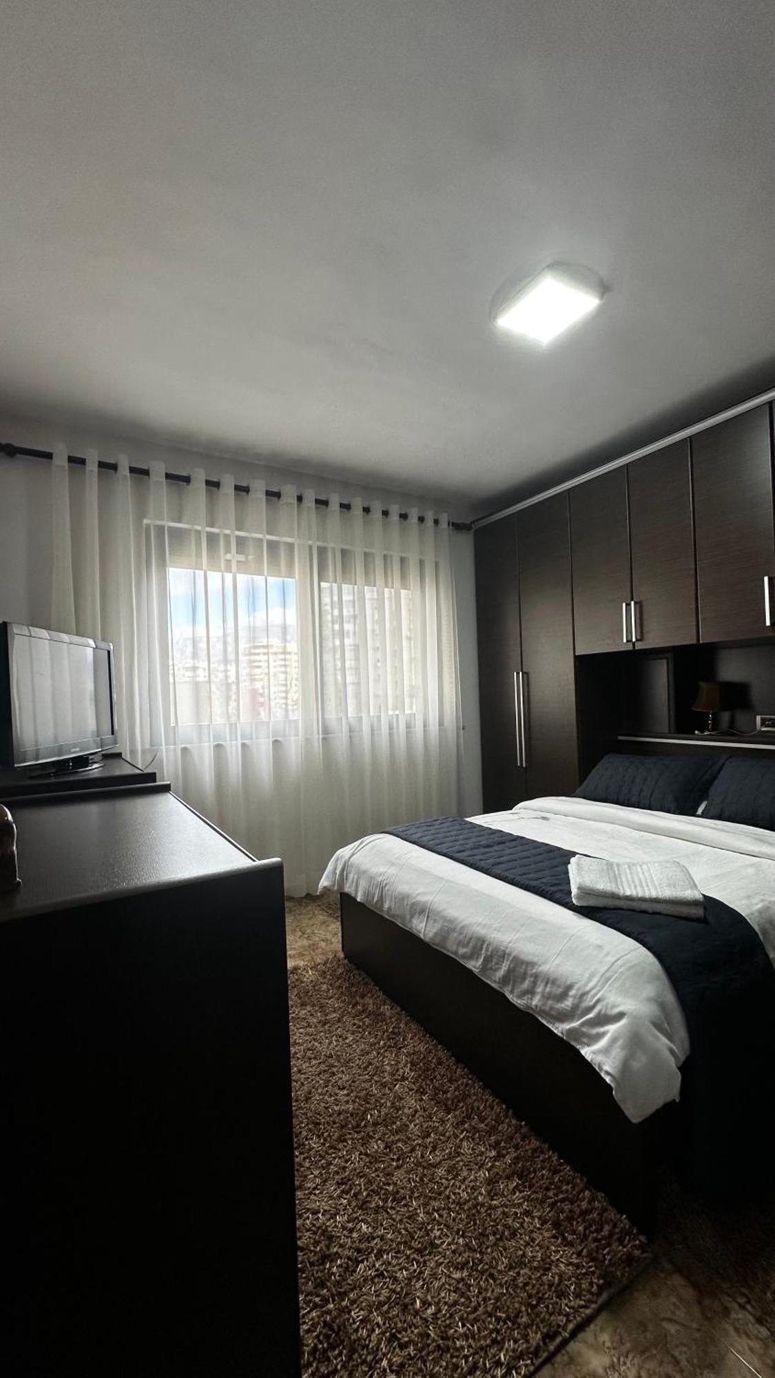 Tirana Center Tourist Apartment Exteriör bild